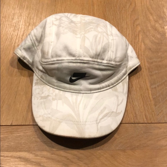 Nike Other - Nike sportswear tailwind Dri fit hat Nike Other - Nike sportswear tailwind Dri fit hat